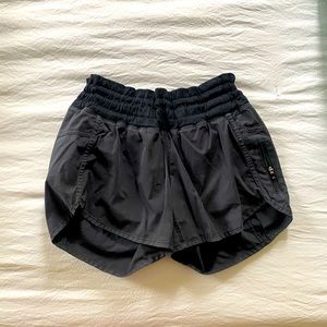 Tracker Short 4’’